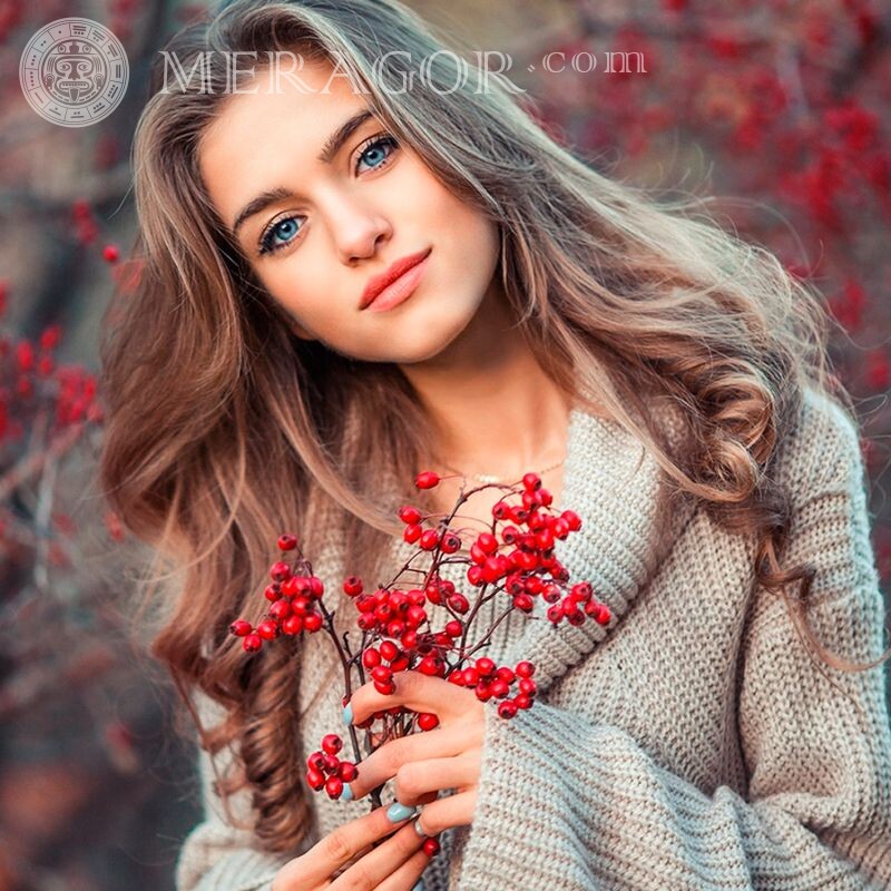 Beautiful ava with brown hair Beauties Faces, portraits Fair-haired