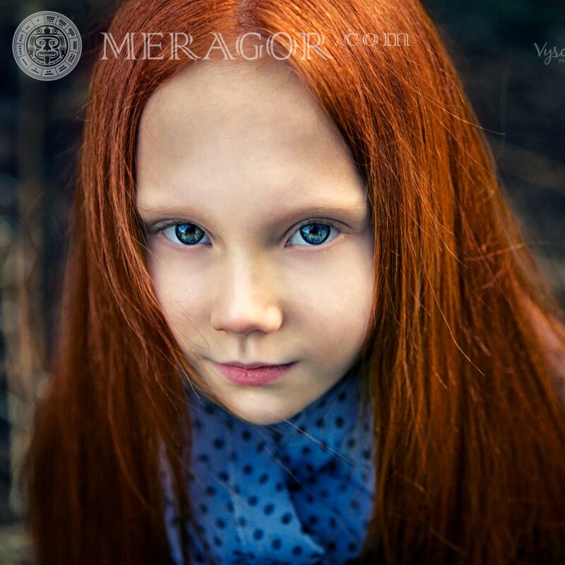 Fille aux cheveux roux télécharger la photo Petites filles Visages, portraits Roux