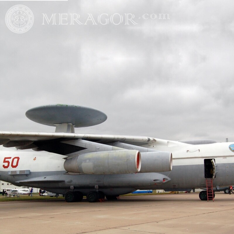 Foto Militärflugzeug auf Avatar für einen Kerl kostenloser Download Militärische Ausrüstung Transport