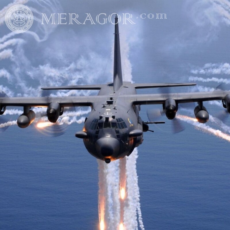 Скачать бесплатно фото военный самолет Equipamiento militar Transporte