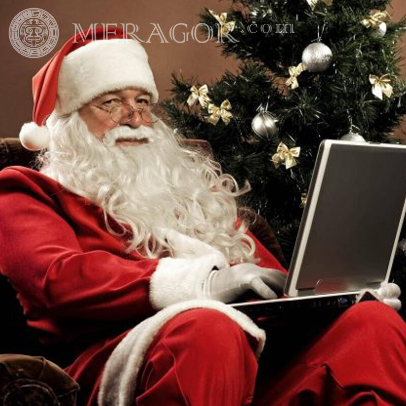 Trouvez une photo du Père Noël sur votre photo de profil Père Noël de Nouvel an Fêtes