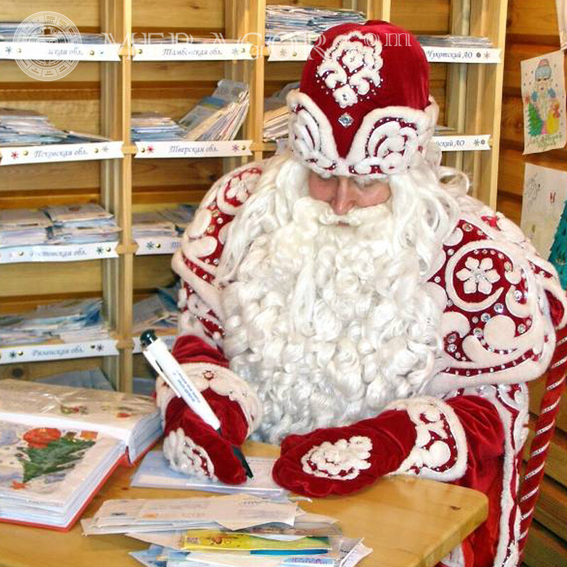 Santa Claus Bilder herunterladen Weihnachtsmann Weihnachten Avatare Feierzeit