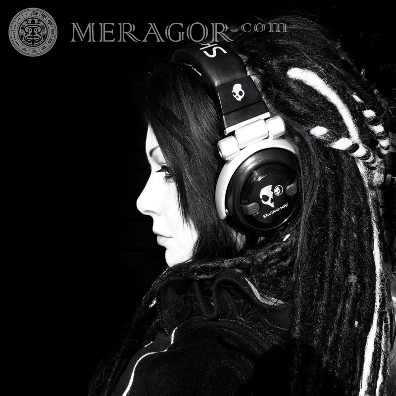 Imagen para auriculares avatar girl En los auriculares Morenas Niñas adultas